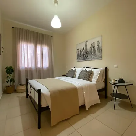 Homey Getaway Apartments, Erotokritos Sitia Exterior photo